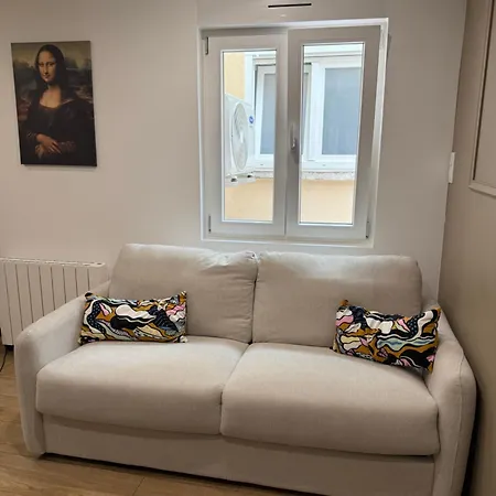 Apartamento 2 Pièces, Climatisé Neuf ,centre Parking Gratuit