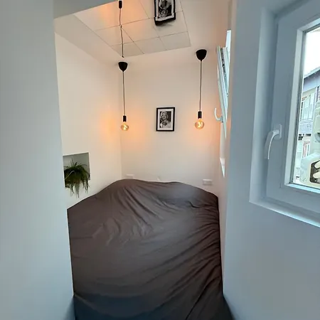 2 Pieces, Climatise Neuf ,centre Parking Gratuit Apartment *