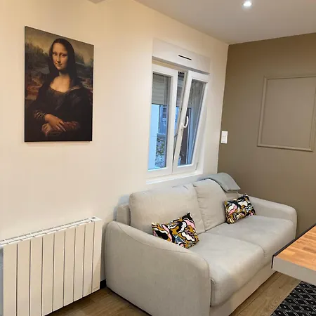 Apartamento 2 Pièces, Climatisé Neuf ,centre Parking Gratuit